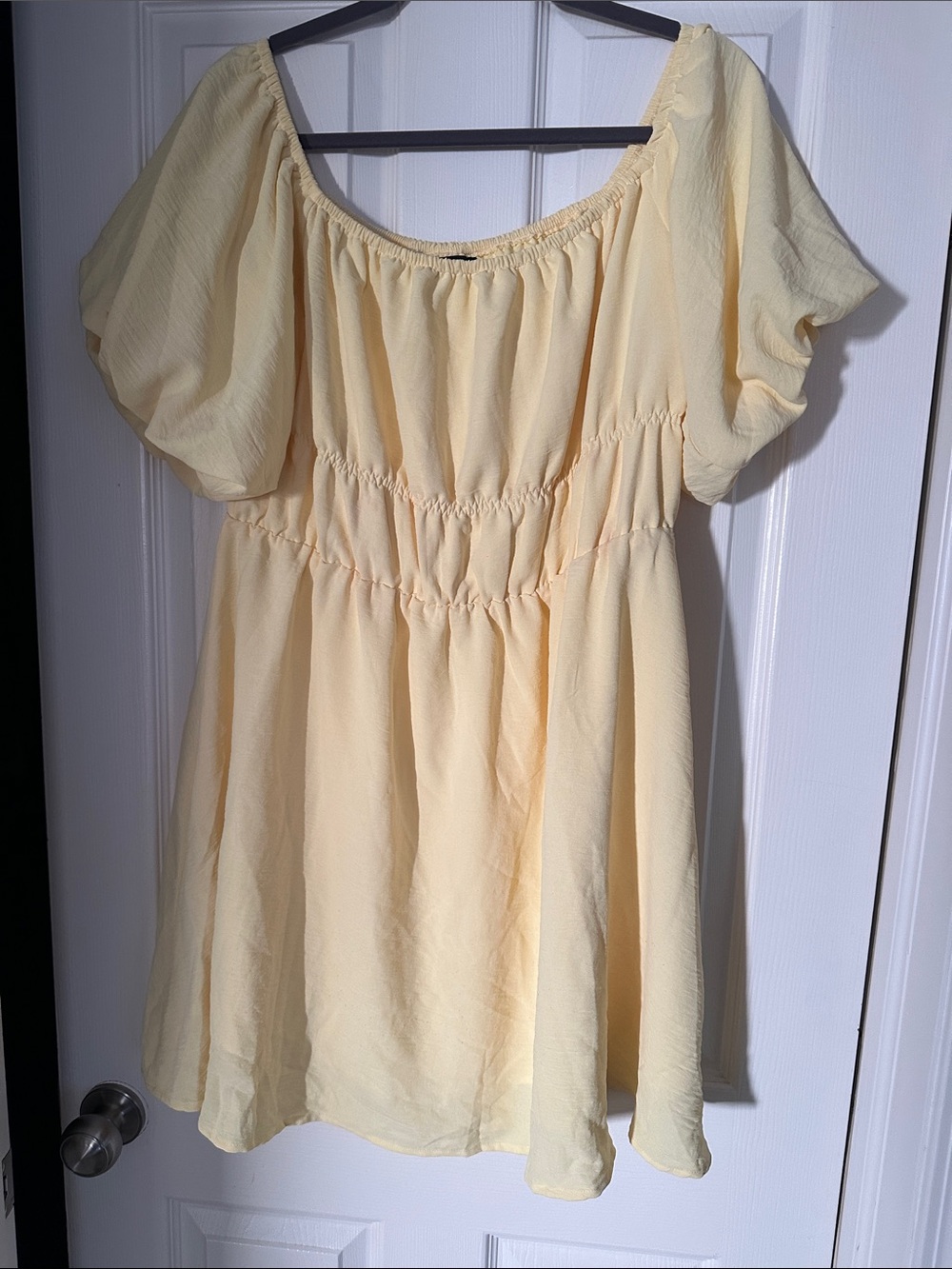 Smocked Puff-Sleeve Tunic Top in Butter Yellow